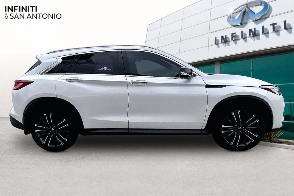 2022 INFINITI QX50 LUXE