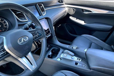 2023 INFINITI QX50 LUXE