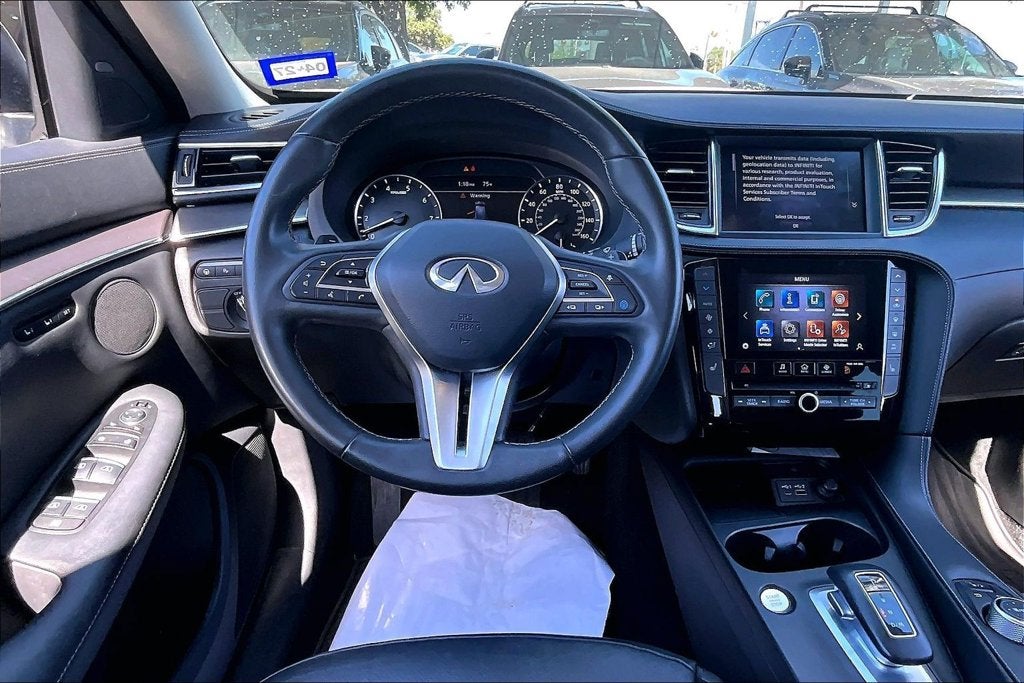 2023 INFINITI QX50 LUXE