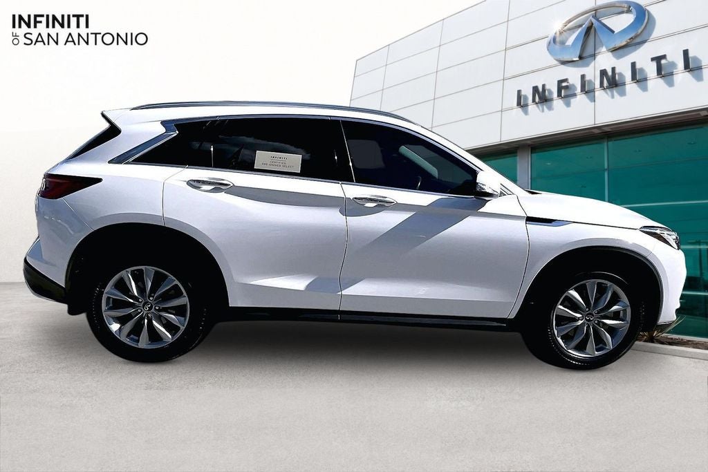 2022 INFINITI QX50 LUXE