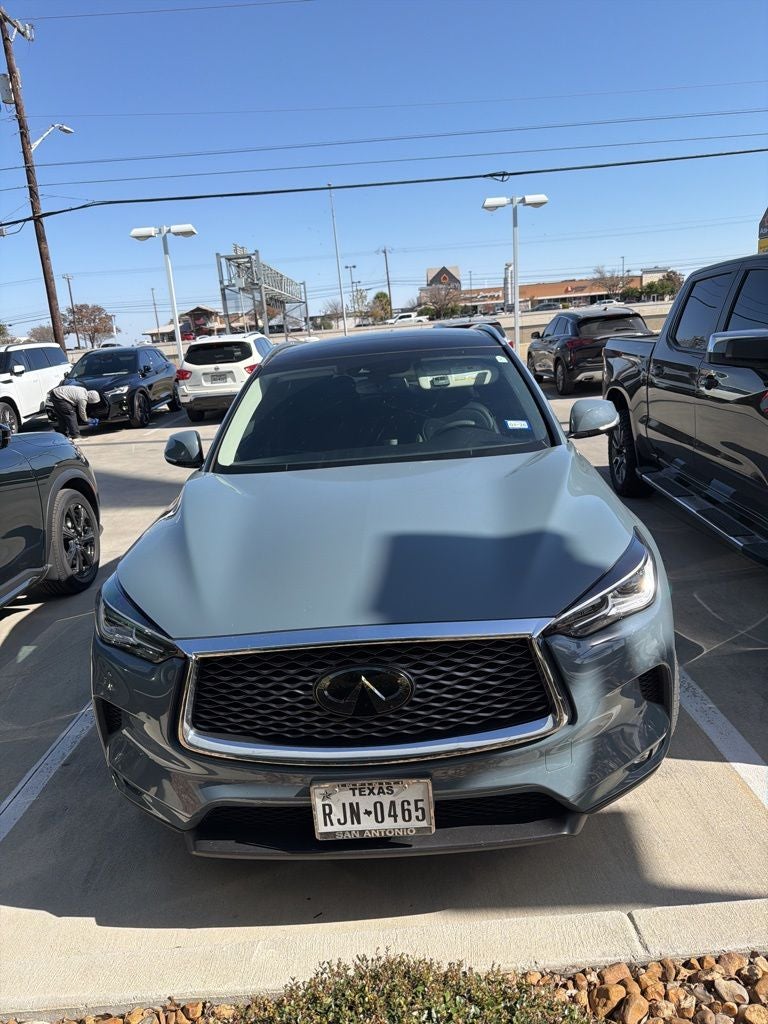 2022 INFINITI QX50 LUXE