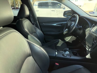 2022 INFINITI QX50 LUXE