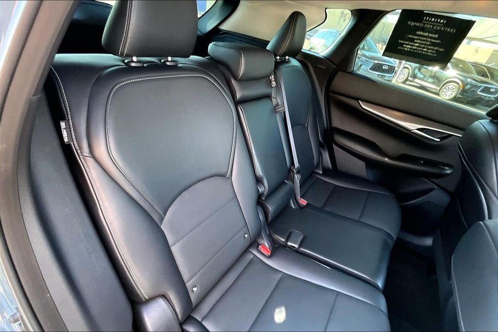 2022 INFINITI QX50 LUXE