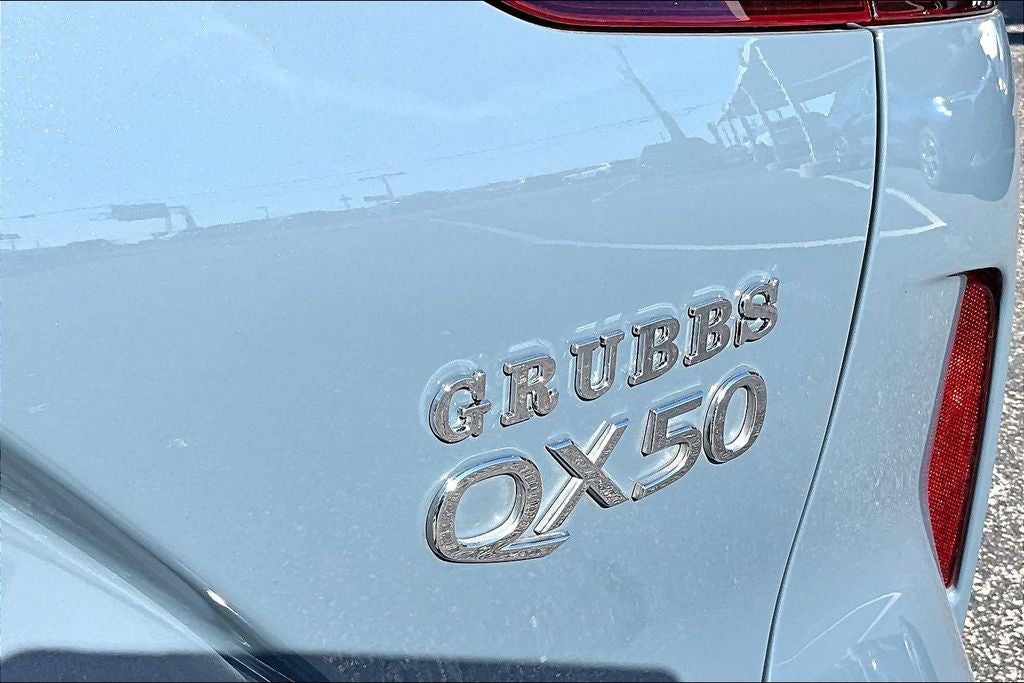 2022 INFINITI QX50 LUXE