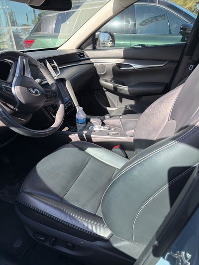 2022 INFINITI QX50 LUXE