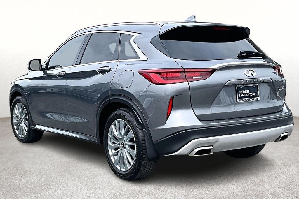 2024 INFINITI QX50 LUXE