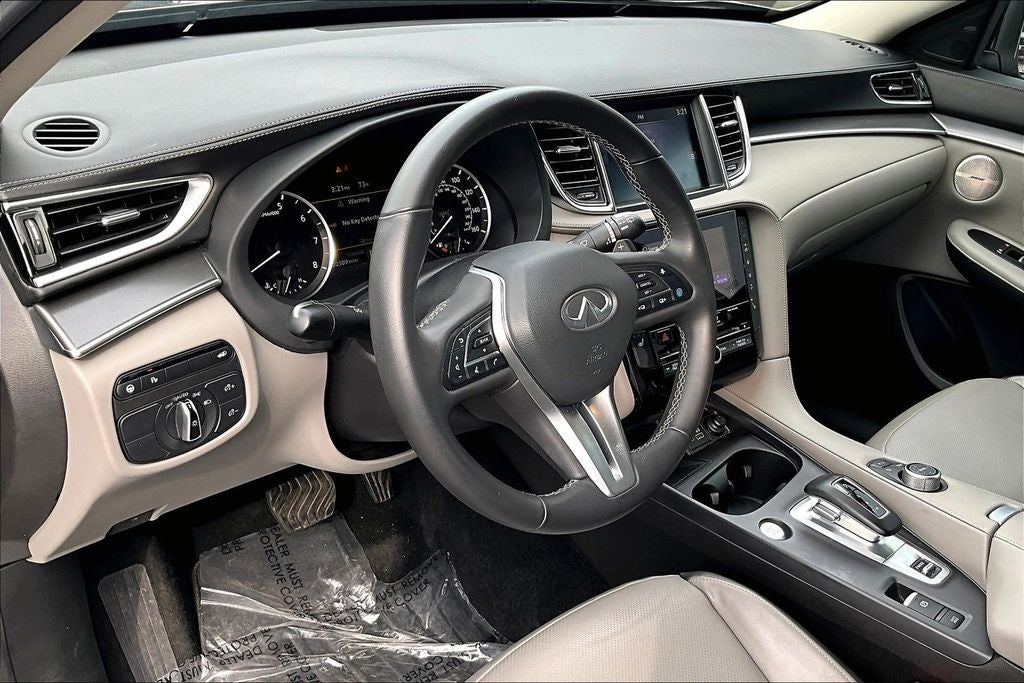 2024 INFINITI QX50 LUXE
