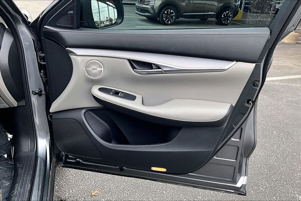 2024 INFINITI QX50 LUXE