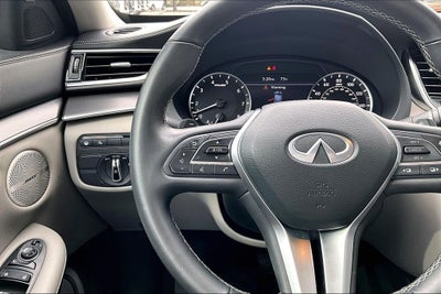 2024 INFINITI QX50 LUXE