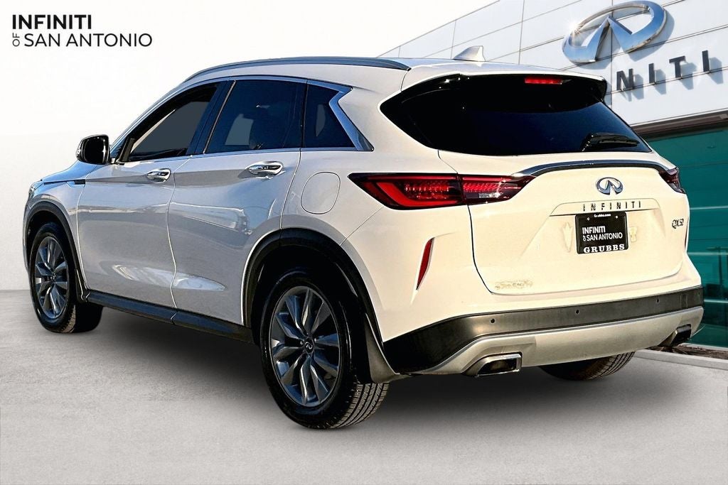 2022 INFINITI QX50 LUXE