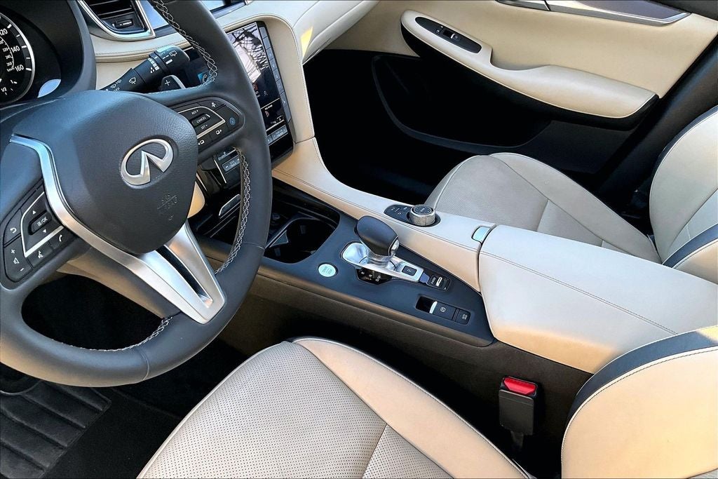 2022 INFINITI QX50 LUXE