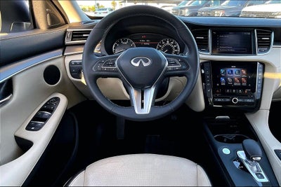 2022 INFINITI QX50 LUXE