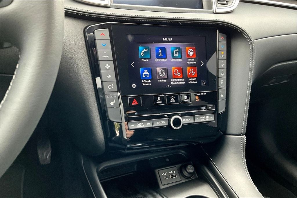 2025 INFINITI QX50 LUXE