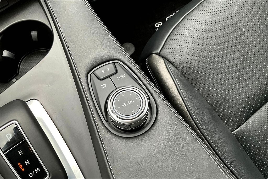 2025 INFINITI QX50 LUXE