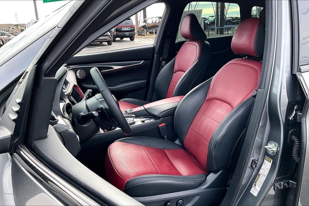 2023 INFINITI QX50 SPORT