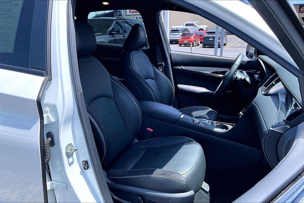 2023 INFINITI QX50 SPORT