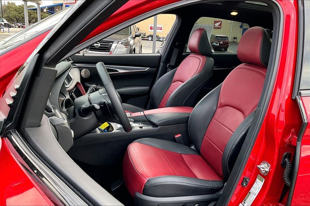 2023 INFINITI QX50 SPORT