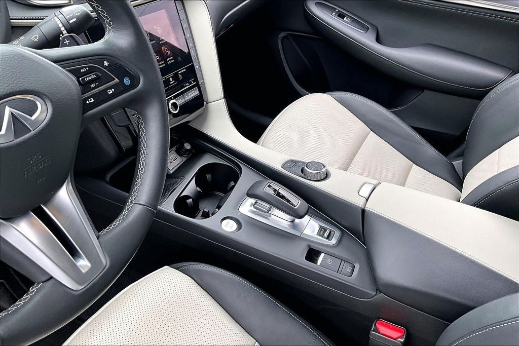 2025 INFINITI QX55 LUXE