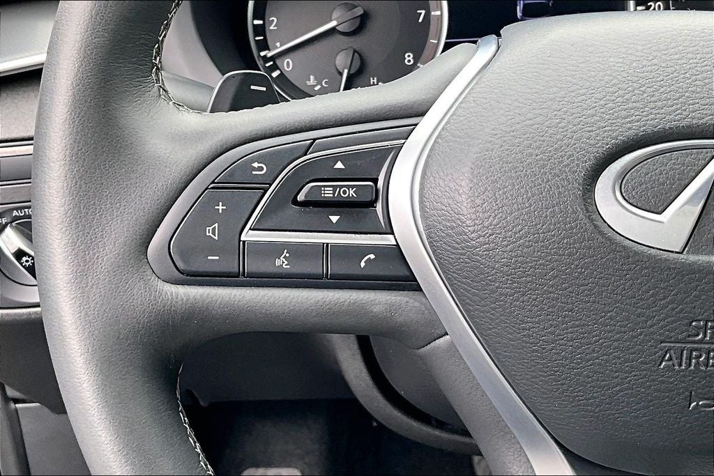 2025 INFINITI QX55 LUXE