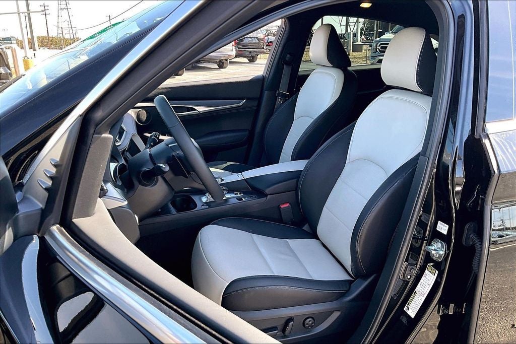 2024 INFINITI QX55 LUXE