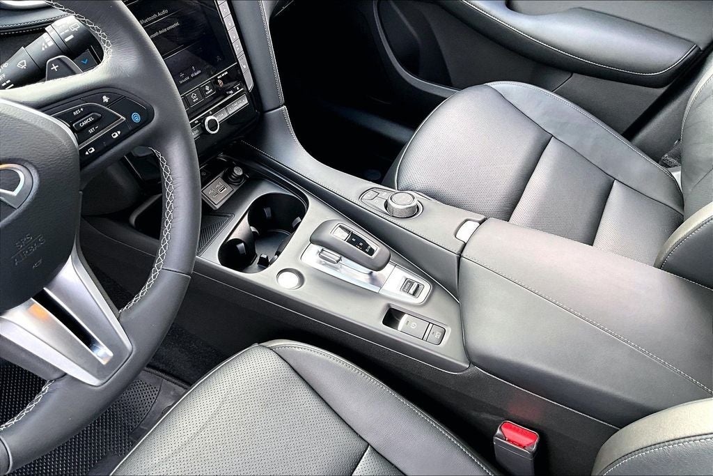 2025 INFINITI QX55 LUXE