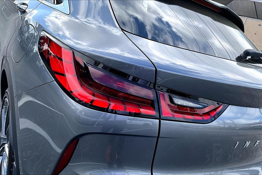 2025 INFINITI QX55 LUXE