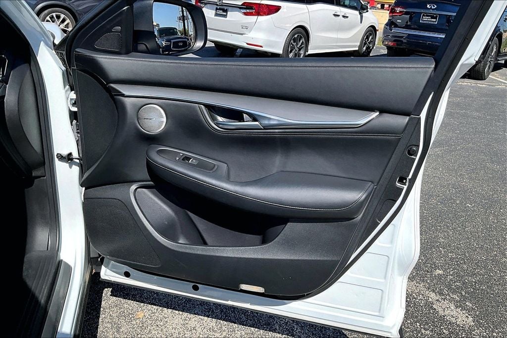 2025 INFINITI QX55 ESSENTIAL