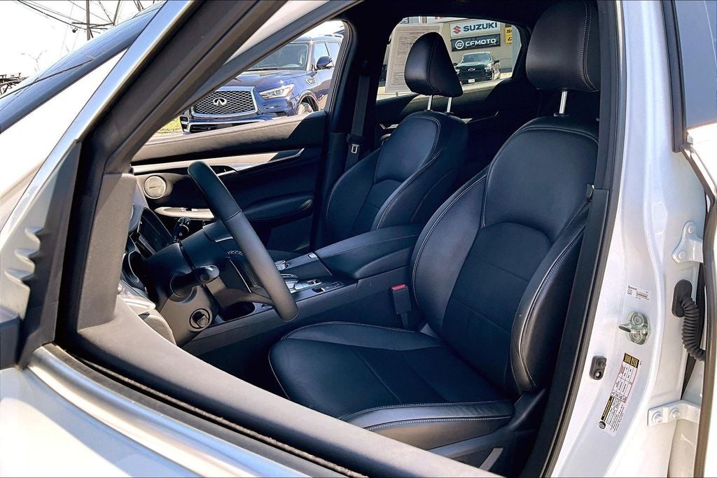 2025 INFINITI QX55 ESSENTIAL