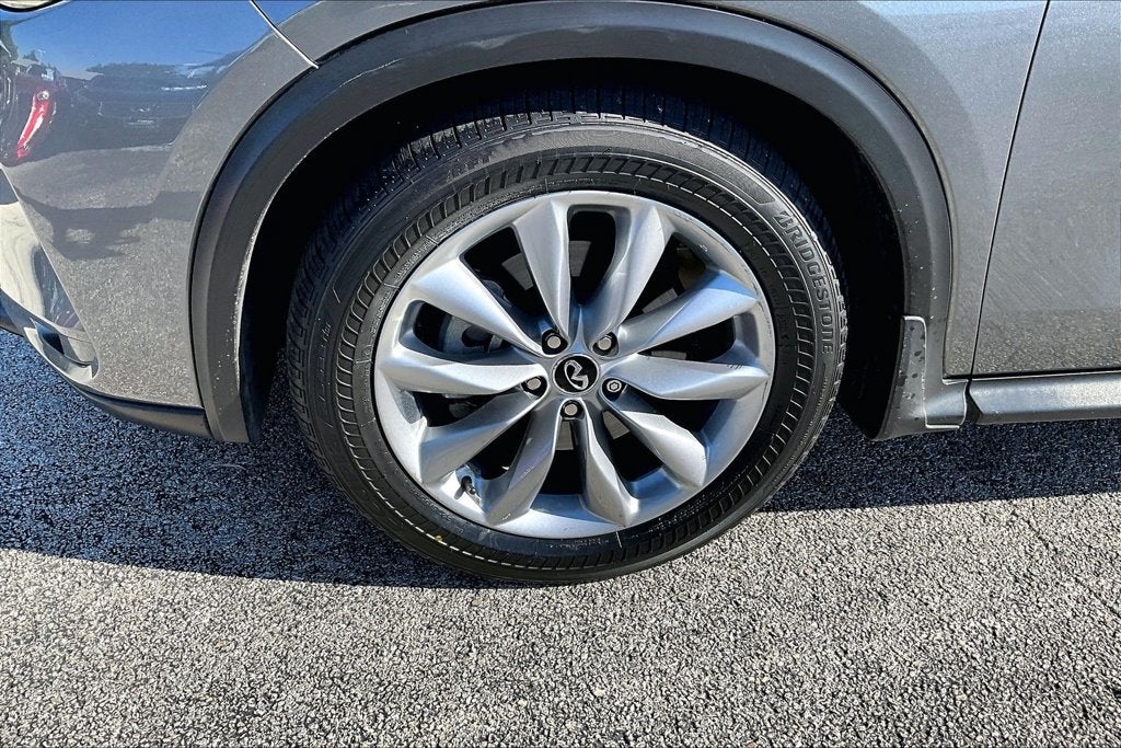 2019 INFINITI QX50 LUXE