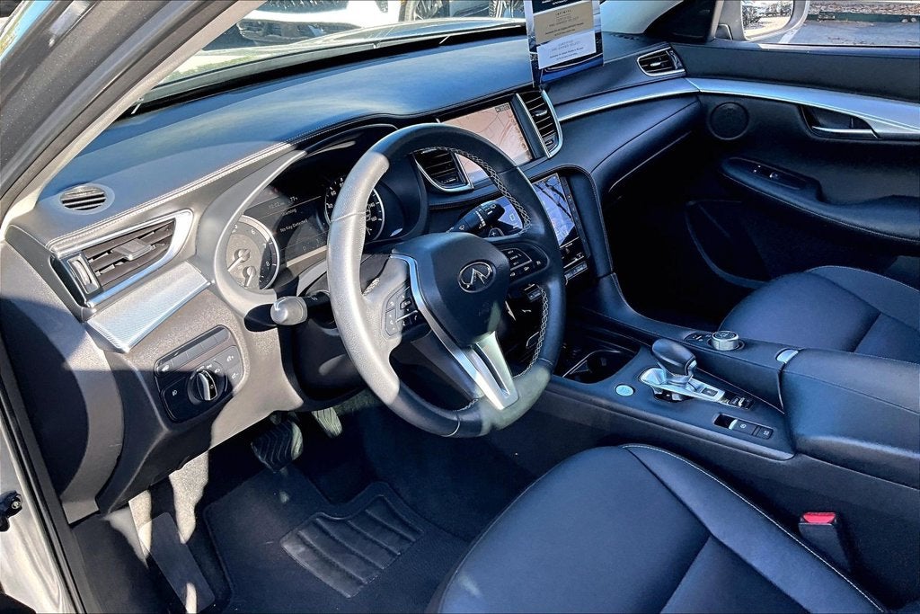 2019 INFINITI QX50 LUXE
