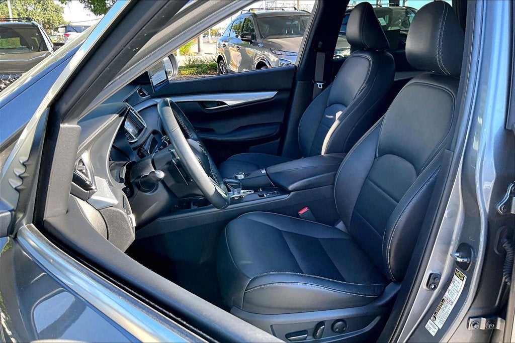 2019 INFINITI QX50 LUXE