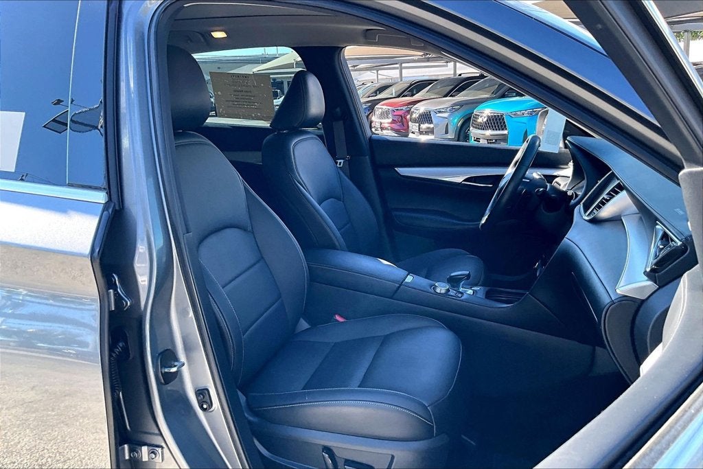 2019 INFINITI QX50 LUXE