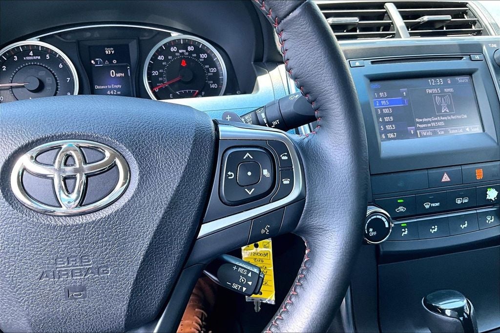 2016 Toyota Camry SE