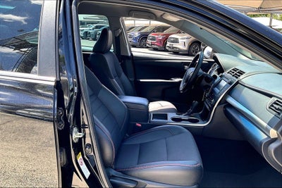 2016 Toyota Camry SE