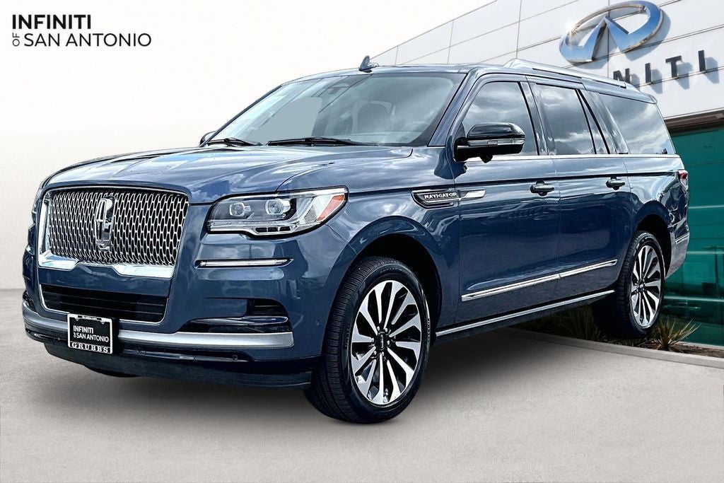 2023 Lincoln Navigator L Reserve