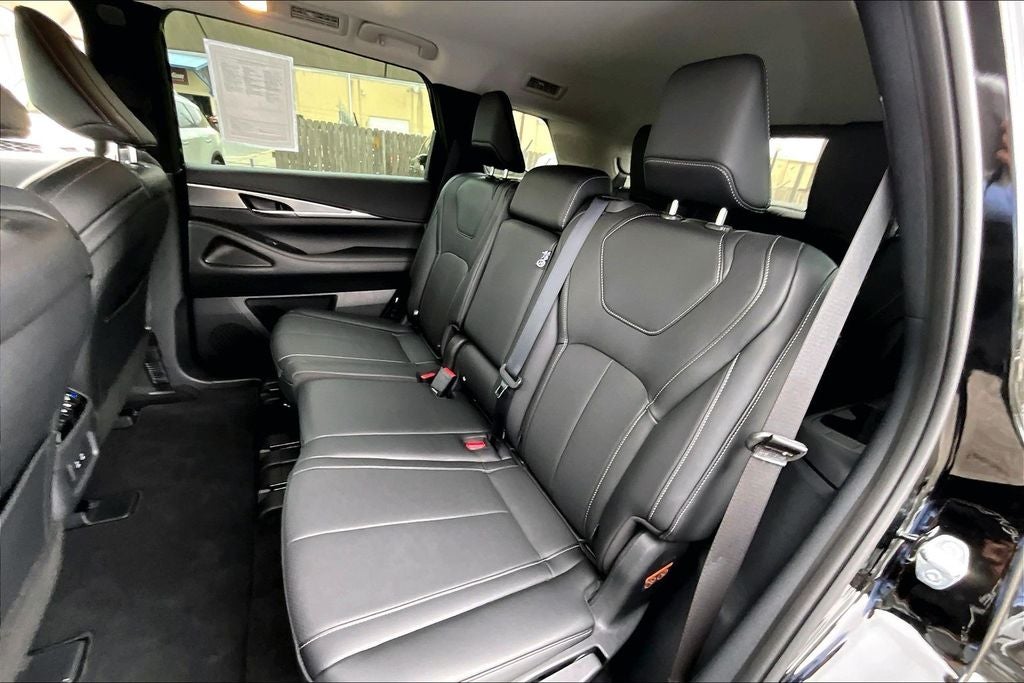 2026 INFINITI QX60 PURE