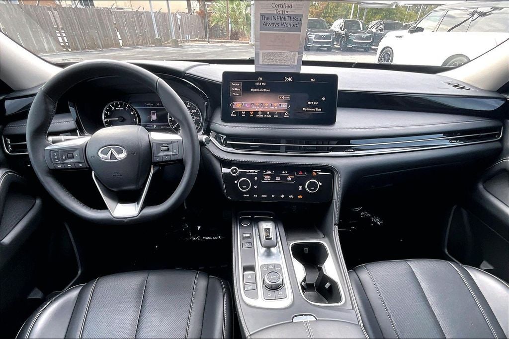 2025 INFINITI QX60 PURE