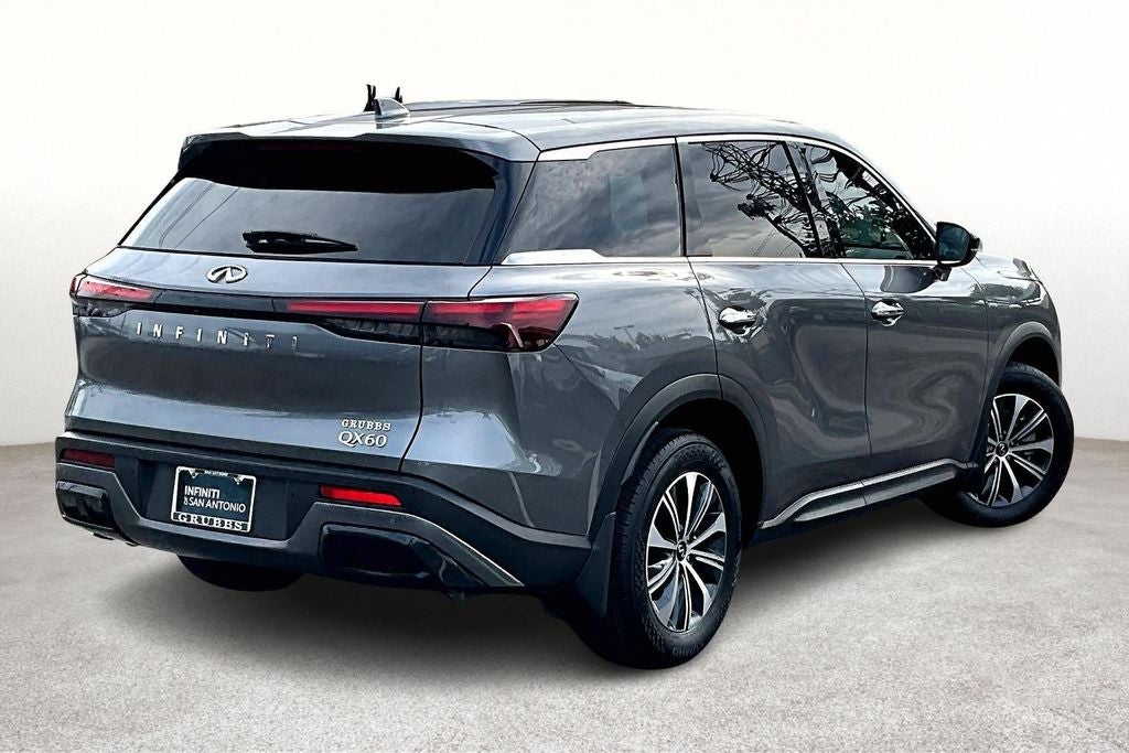 2025 INFINITI QX60 PURE