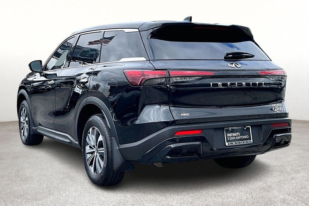 2025 INFINITI QX60 PURE
