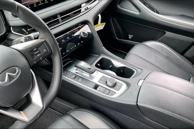 2025 INFINITI QX60 PURE