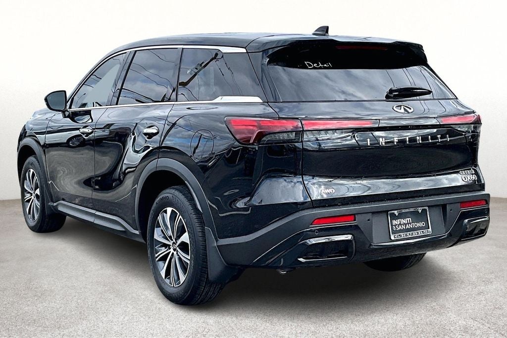 2025 INFINITI QX60 PURE