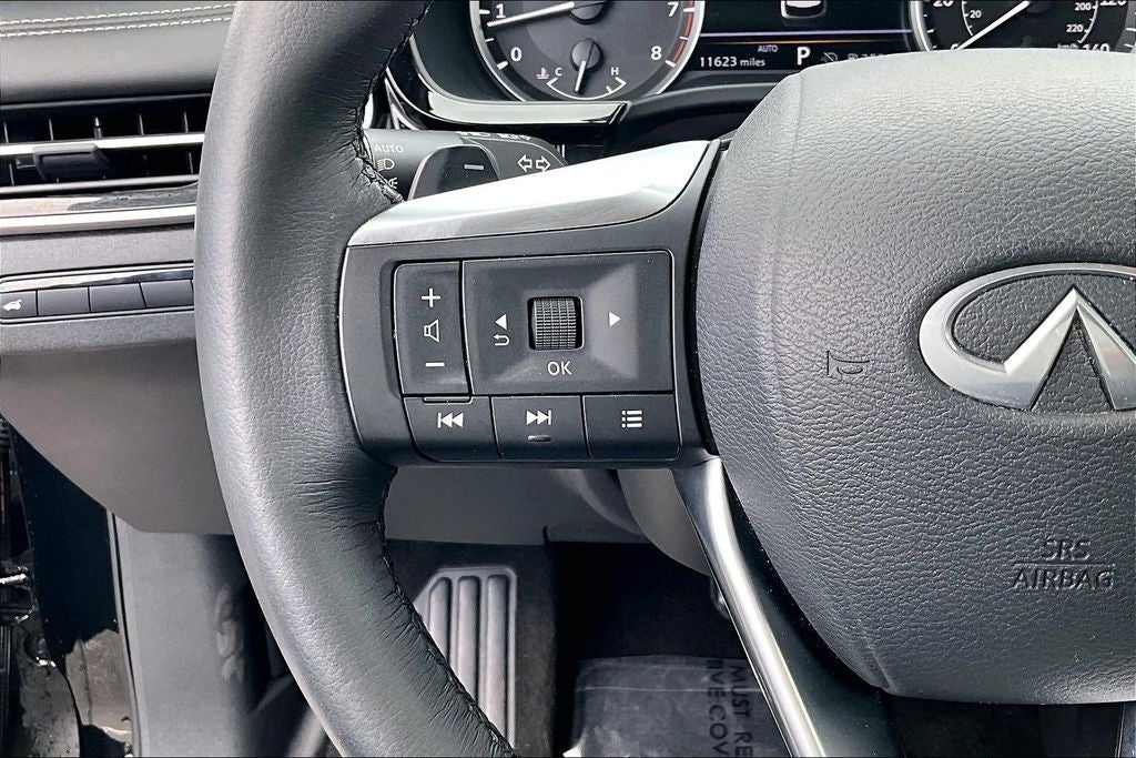 2025 INFINITI QX60 PURE