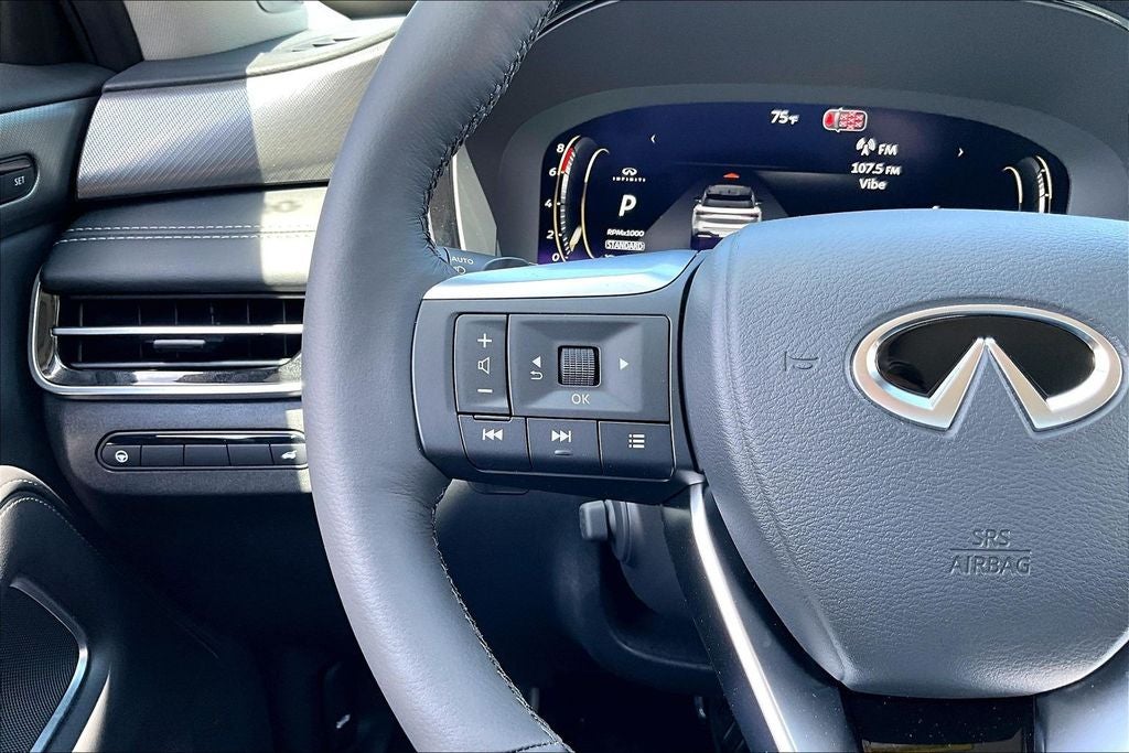 2027 INFINITI QX60 LUXE
