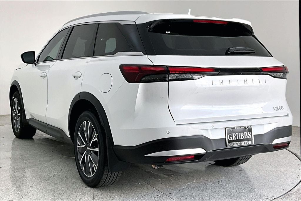 2027 INFINITI QX60 LUXE