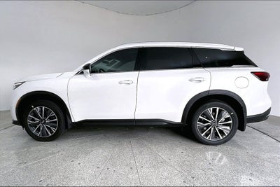 2027 INFINITI QX60 LUXE