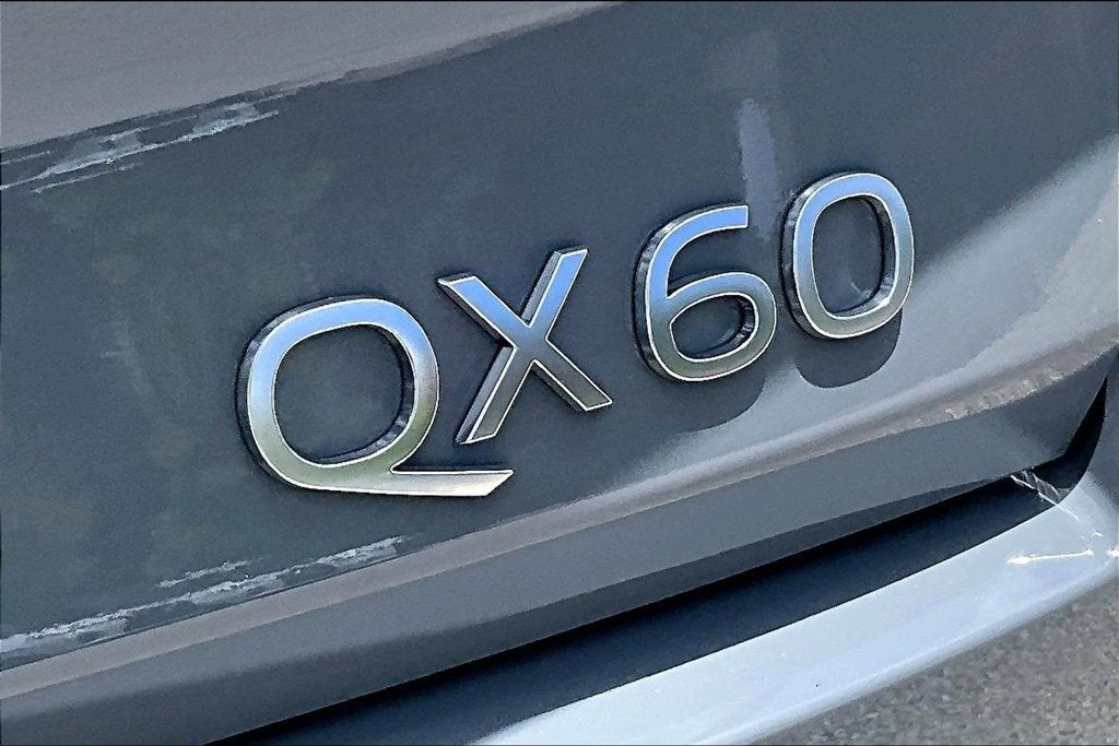 2027 INFINITI QX60 LUXE