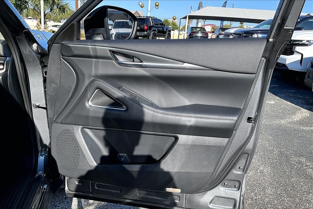 2027 INFINITI QX60 LUXE