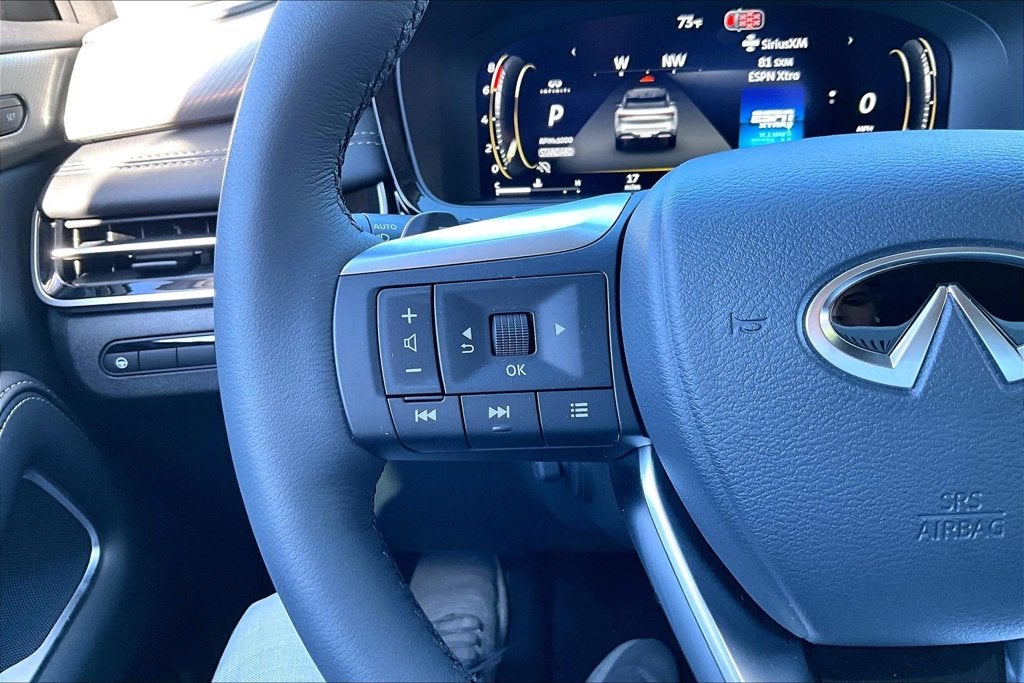 2027 INFINITI QX60 LUXE