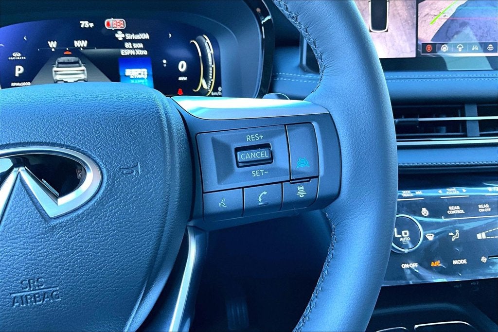 2027 INFINITI QX60 LUXE