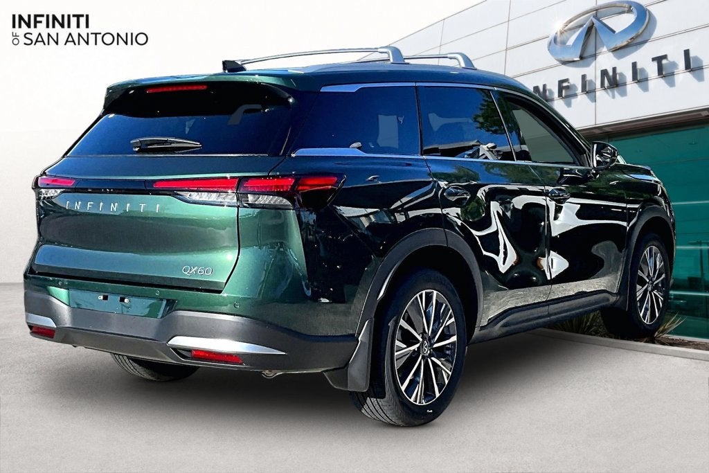 2027 INFINITI QX60 LUXE